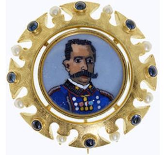 Brooch in 18K Gold - Murrina representing Umberto of Savoia