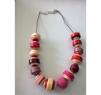 Multicolor necklace