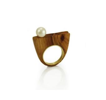 Olive Wood and pearl 3