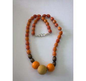 Orange pearl necklace